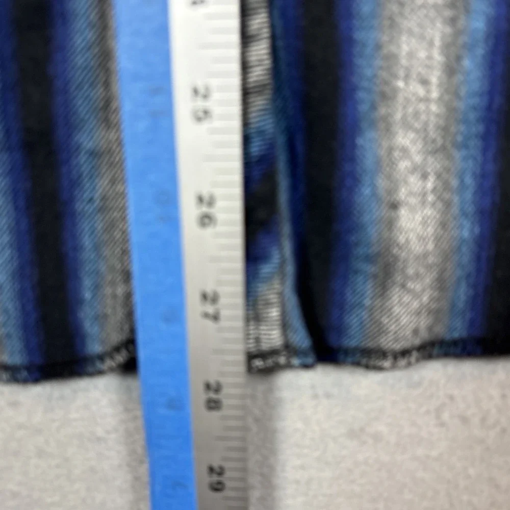 Wrangler Pearl Snap Flannel Shirt Mens M Long sleeve Pockets‎ Striped Western